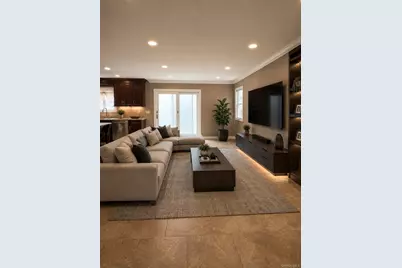 267 Seidman Place, Franklin Square, NY 11010 - Photo 5