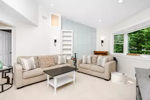 9 Huckleberry Ln, East Setauket, NY 11733 - Photo 15