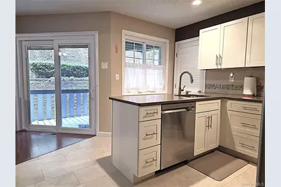 99 Eagle Ridge Way, Nanuet, NY 10954 - Photo 5