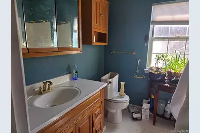 11 Turnberry Court, Middle Island, NY 11953 - Photo 15