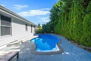 106 Craft Rd, Centereach, NY 11720 - Photo 35