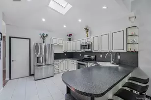 106 Craft Rd, Centereach, NY 11720 - Photo 5