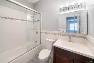 106 Craft Rd, Centereach, NY 11720 - Photo 23