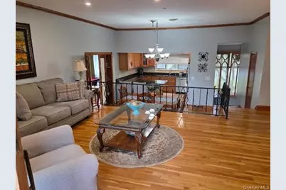 35 W Allison, Pearl River, NY 10965 - Photo 15