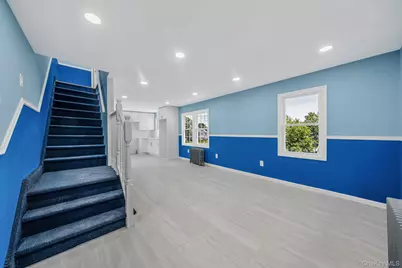 532 Washington Avenue, West Hempstead, NY 11552 - Photo 9