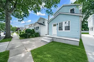 532 Washington Ave, West Hempstead, NY 11552 - Photo 3
