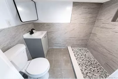532 Washington Avenue, West Hempstead, NY 11552 - Photo 11