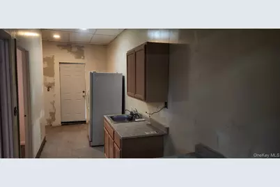 11903 Sutphin Boulevard, Jamaica, NY 11434 - Photo 9
