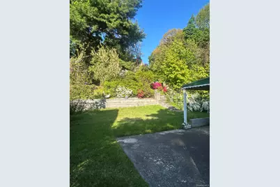 207 Morsemere Avenue, Yonkers, NY 10703 - Photo 23