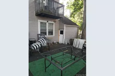 715 County Line Road, Amityville, NY 11701 - Photo 3