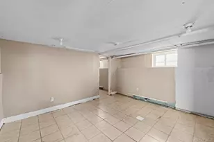 114-10 169th St, Jamaica, NY 11434 - Photo 13