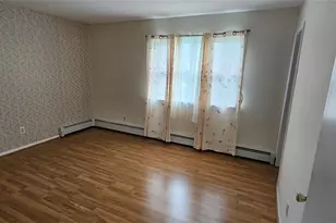 935 Homestead Ave, Maybrook, NY 12543 - Photo 9