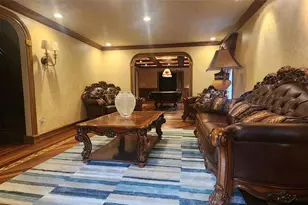 7 Arista Ct, Dix Hills, NY 11746 - Photo 7