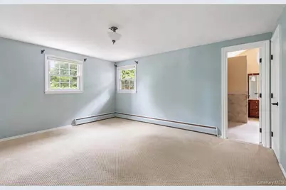 1390 Poulson Street, Wantagh, NY 11793 - Photo 11