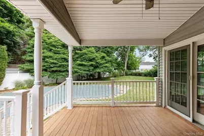 1390 Poulson Street, Wantagh, NY 11793 - Photo 19