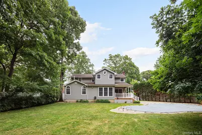1390 Poulson Street, Wantagh, NY 11793 - Photo 21