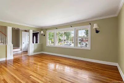 1390 Poulson Street, Wantagh, NY 11793 - Photo 9