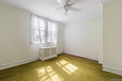 169 S Park Avenue, Rockville Centre, NY 11570 - Photo 13