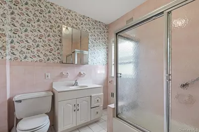 169 S Park Avenue, Rockville Centre, NY 11570 - Photo 11
