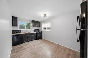 57 Pearl St, Deer Park, NY 11729 - Photo 11