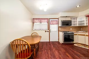 67-41 197th St, Fresh Meadows, NY 11365 - Photo 7