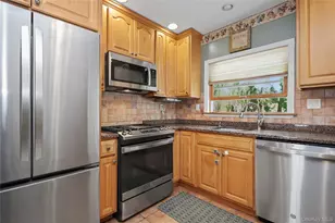 31 Brookdale Ave, White Plains, NY 10603 - Photo 7