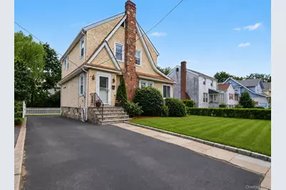 31 Brookdale Avenue, White Plains, NY 10603 - Photo 3