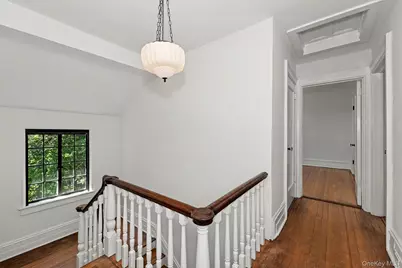 53 Cortlandt Avenue, New Rochelle, NY 10801 - Photo 17