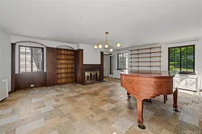 53 Cortlandt Avenue, New Rochelle, NY 10801 - Photo 7