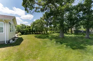 23 Staller Blvd, Hampton Bays, NY 11946 - Photo 25