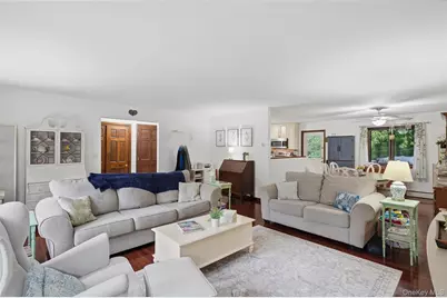 9 Roxanne Boulevard, Highland, NY 12528 - Photo 5
