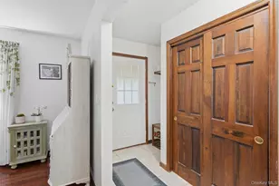 9 Roxanne Blvd, Highland, NY 12528 - Photo 3