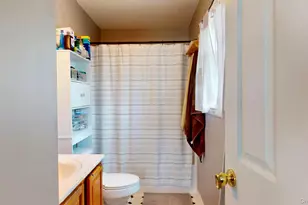 302 Angelo Dr, Montgomery, NY 12549 - Photo 17