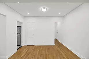 1 Ash Pl, Great Neck, NY 11021 - Photo 5