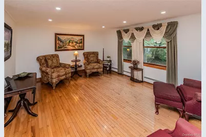 7 Colleen Lane, Wallkill, NY 12589 - Photo 17
