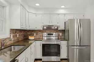 74 Peach Rd, Poughkeepsie, NY 12601 - Photo 11