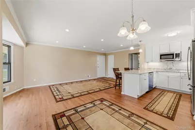 27 Walden Court #J, Yorktown Heights, NY 10598 - Photo 9