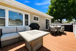 672 Anderson Ave, Franklin Square, NY 11010 - Photo 27