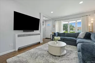 672 Anderson Ave, Franklin Square, NY 11010 - Photo 7