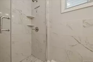 672 Anderson Ave, Franklin Square, NY 11010 - Photo 21