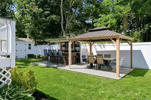202 Whittier Dr, Mastic Beach, NY 11951 - Photo 25