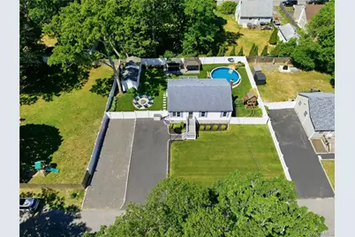 202 Whittier Drive, Mastic Beach, NY 11951 - Photo 31