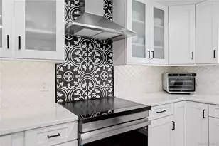 202 Whittier Dr, Mastic Beach, NY 11951 - Photo 9