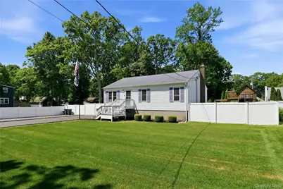 202 Whittier Drive, Mastic Beach, NY 11951 - Photo 27