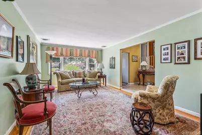 3247 Skillman Avenue, Oceanside, NY 11572 - Photo 7