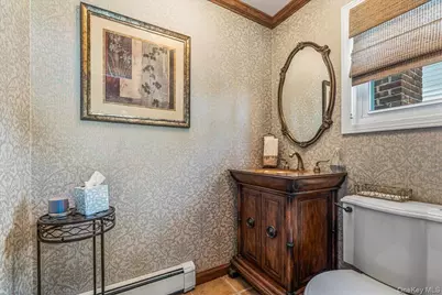 3247 Skillman Avenue, Oceanside, NY 11572 - Photo 11