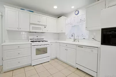 7 Stewart Place, Spring Valley, NY 10977 - Photo 13