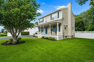 19 Golden Gate Dr, Shirley, NY 11967 - Photo 3