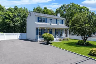 19 Golden Gate Dr, Shirley, NY 11967 - Photo 43
