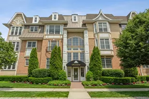 1105 Roosevelt Way, Westbury, NY 11590 - Photo 19